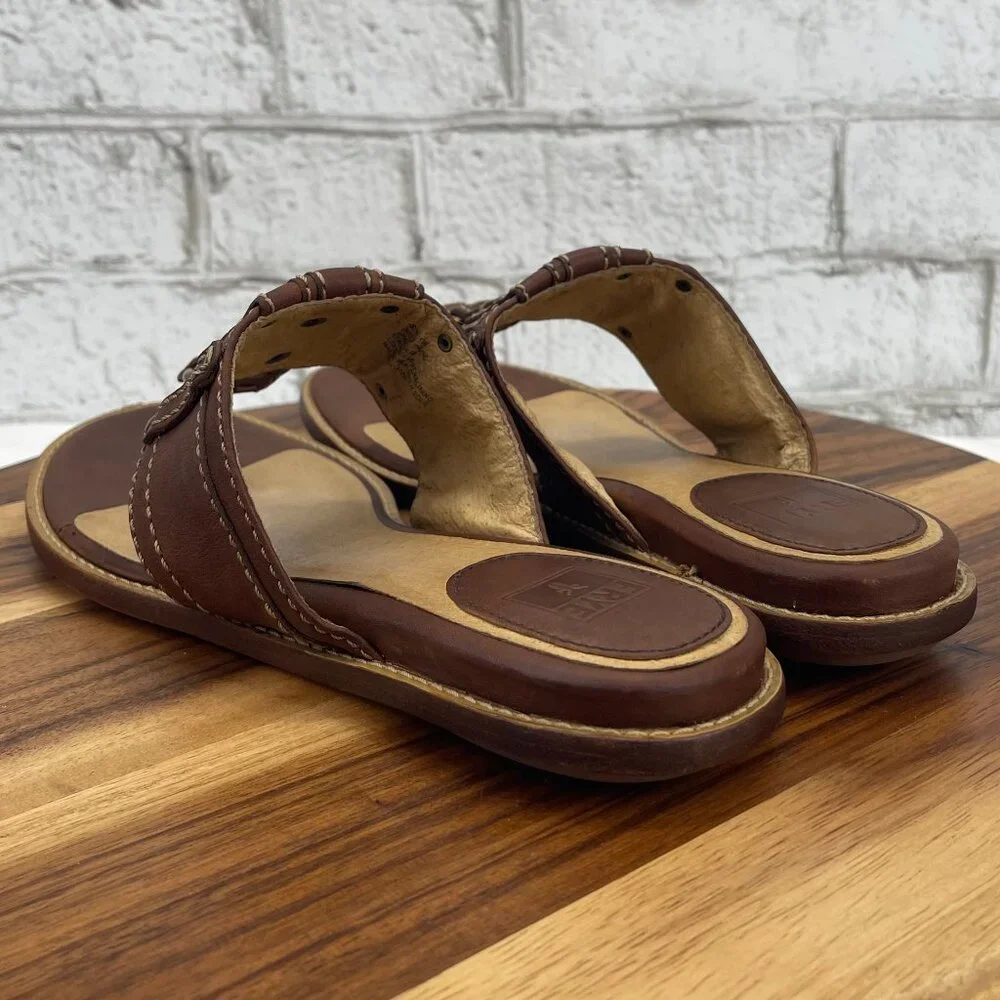 Frye Brown Leather Thong Sandals with Gold Hardware